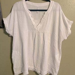 Zenana oversized gauze top size Large